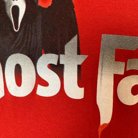 Bioworld Ghost Face Tee Shirt Womens Medium Red Scream Horror Movie Halloween - Picture 5 of 11